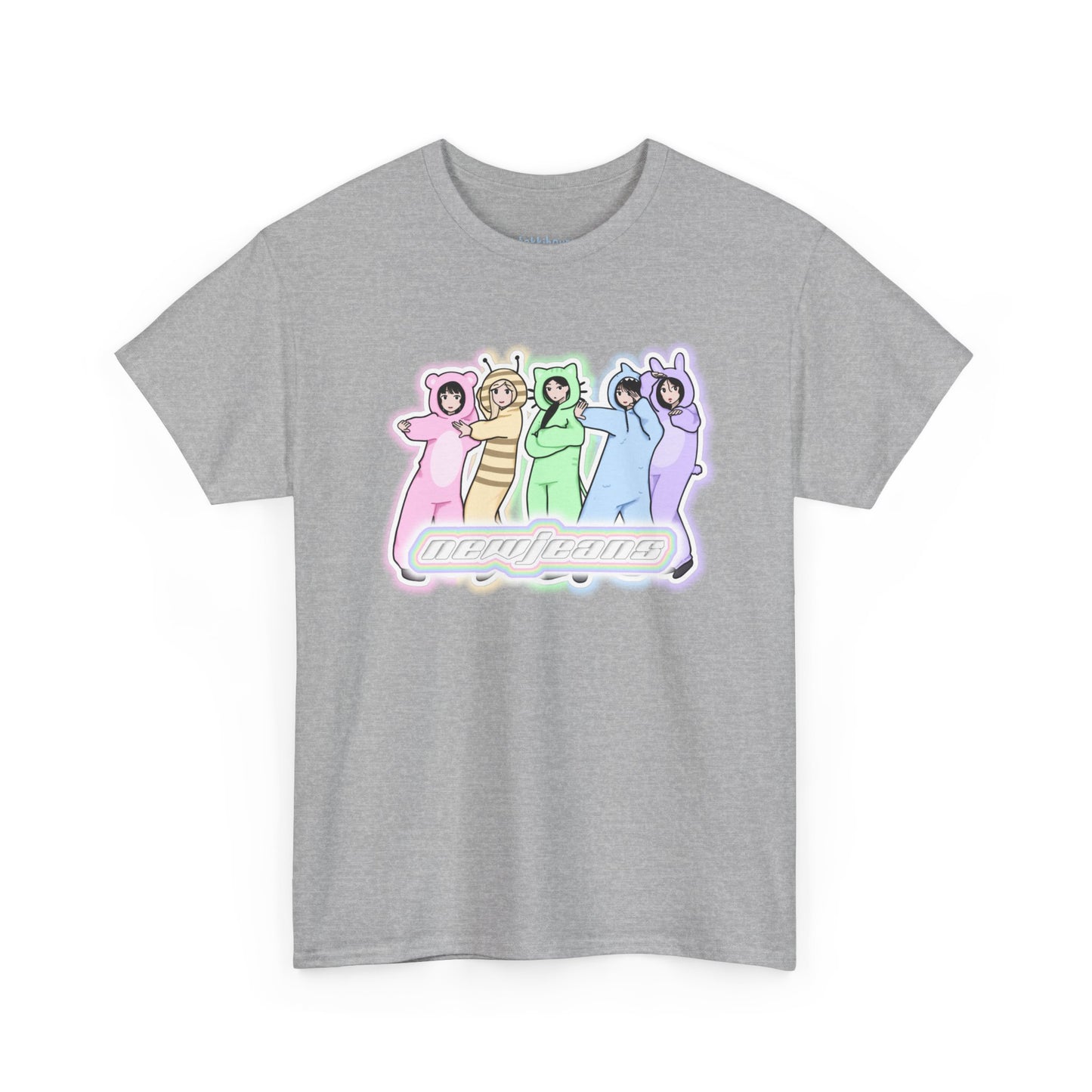 Exclusive NewJeans short sleeve graphic t-shirt featuring original artwork of all members. A unique and vibrant addition to your K-pop fashion collection. In gray.